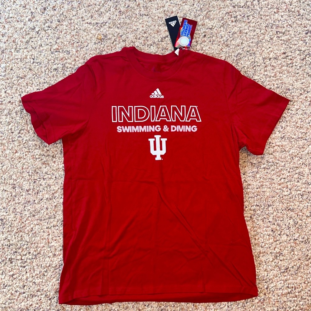 Adidas, Red Tee, Size XLarge